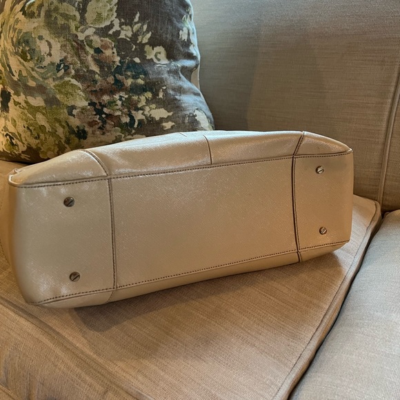 Tory Burch Purse - Picture 7 of 12